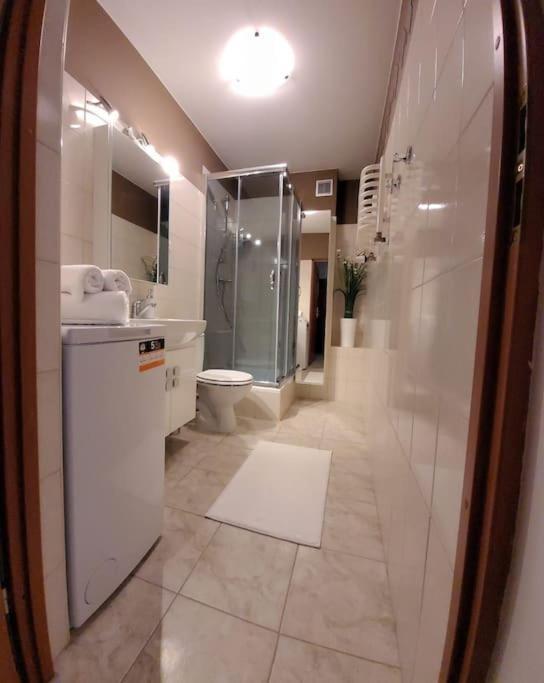 Cozy Modern Apartment Sunrise Studio 35M2 Balcony 3 Persons Krakkó Kültér fotó